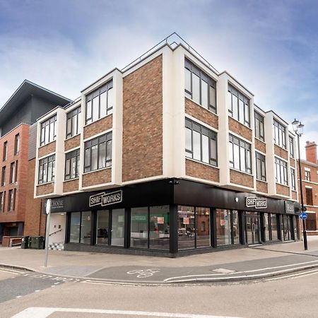 Royal House Stylish Apartments - Chester Bagian luar foto
