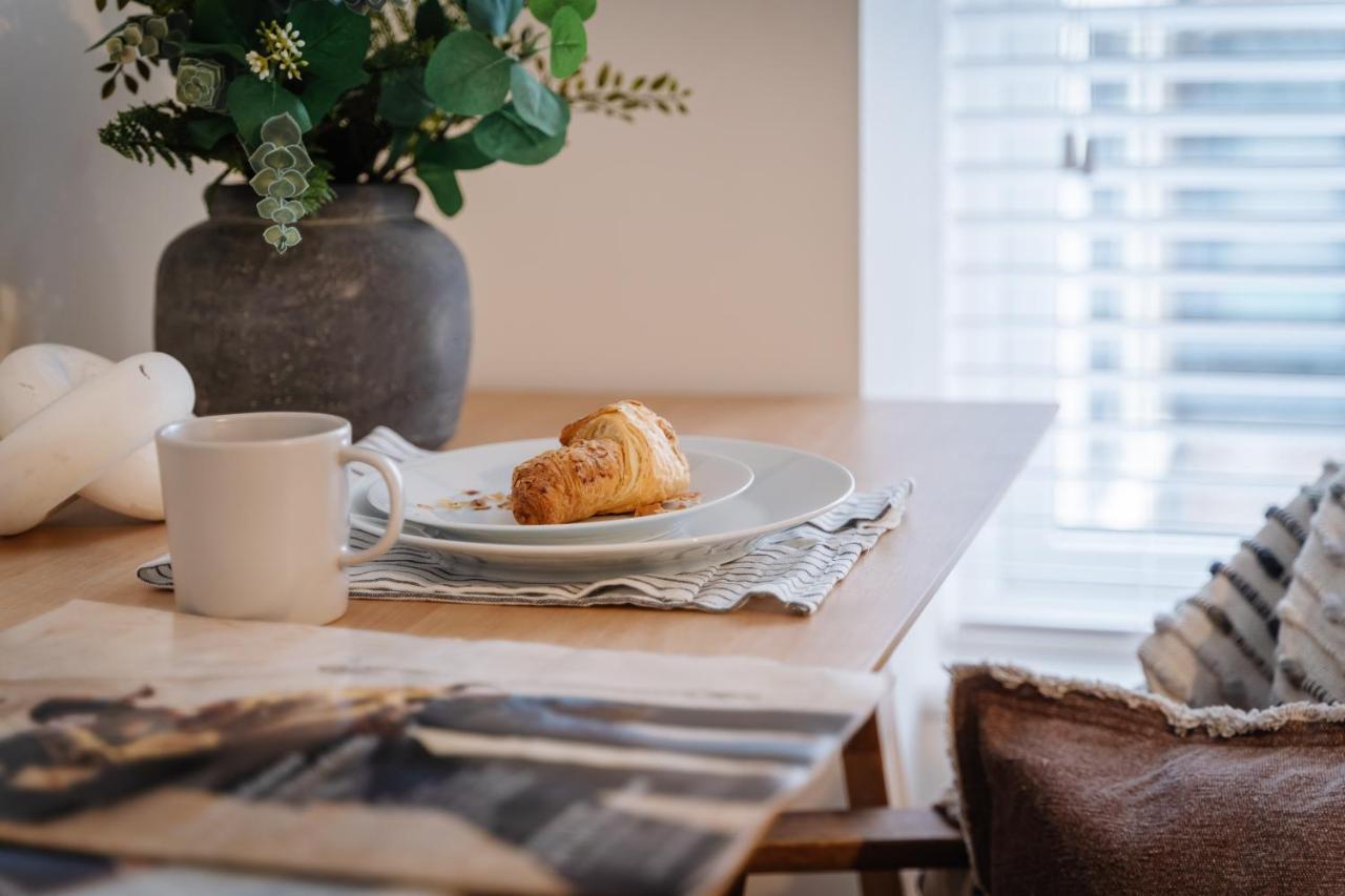Royal House Stylish Apartments - Chester Bagian luar foto