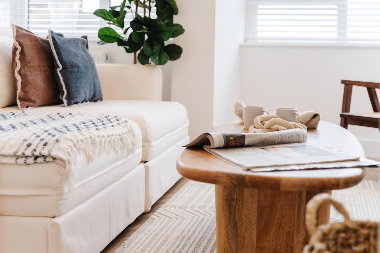 Royal House Stylish Apartments - Chester Bagian luar foto